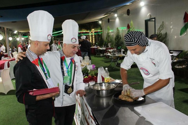 ماستر شيف بلاد الشام تنظم مهرجان تذوق الطبق الفلسطيني (2)