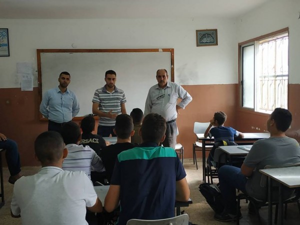 الشبيبة تنظم محاضرة حول القضية الفلسطينية في ذكور السلام الثانوية في قلقيلية