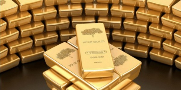 أسعار الذهب ترتفع بفعل تراجع الدولار وميزانية إيطاليا