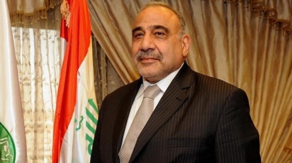 أول رئيس وزراء عراقي يباشر مهامه خارج المنطقة الخضراء