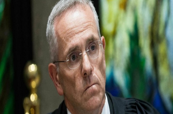 نجاة قاضي المحكمة الإسرائيلية العليا من هجوم فلسطيني