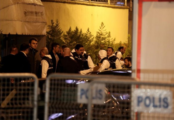 محققون أتراك يدخلون القنصلية السعودية في اسطنبول