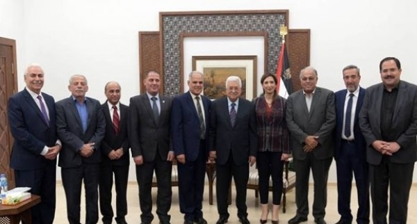 الرئيس عباس يستقبل رئيس وأعضاء مجلس أمناء جامعة الأزهر