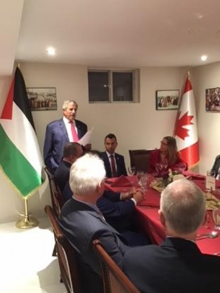 المفوضية الفلسطينية العامة في كندا تكرم مسؤول رفيع في الخارجية الكندية