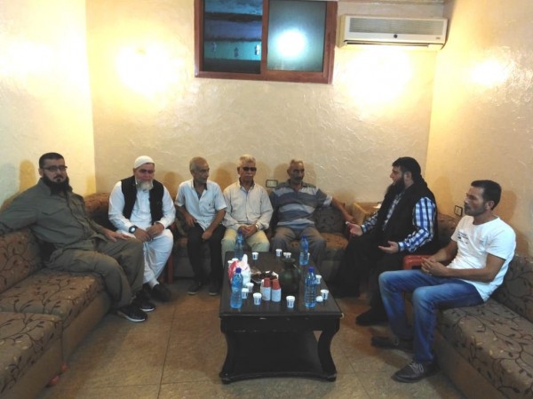 اللجنة الشعبية للمنظمة تلتقي عصبة الأنصار في مخيم عين الحلوة