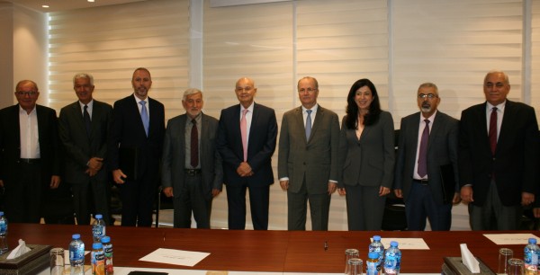 (شراكات) و(باديكو) توقعان اتفاقية لإنشاء مصنع متطور للأعلاف الحيوانية في جنوب فلسطين
