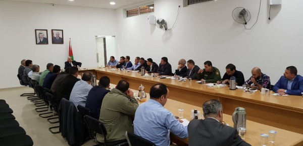 المحافظ حميد يعقد اجتماع أمني موسع بين قادة الامن ومدراء الوزارات ورؤوساء البلديات