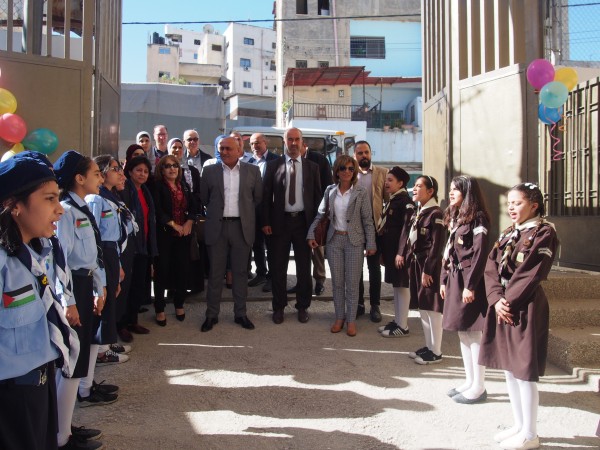 بلدية نابلس تطلق مشروع عصفور الشمس بالتعاون مع مديرية التربية ولتعليم