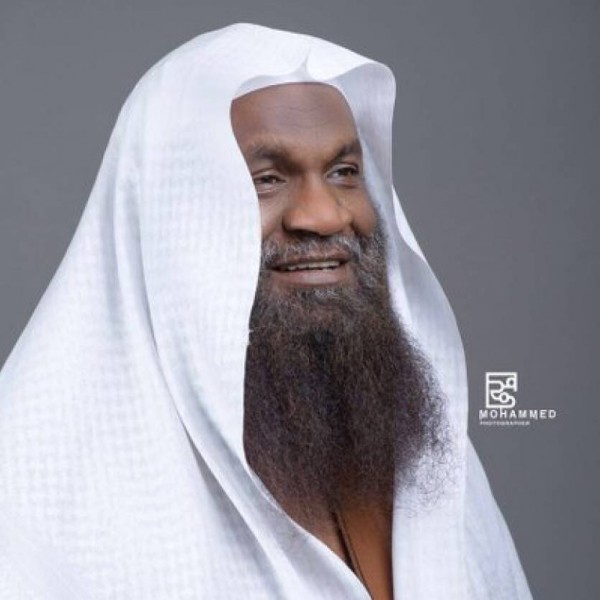 الداعية "الكلباني": السينما أفضل من المقاهي.. وهذا آخر فيلم شاهدته