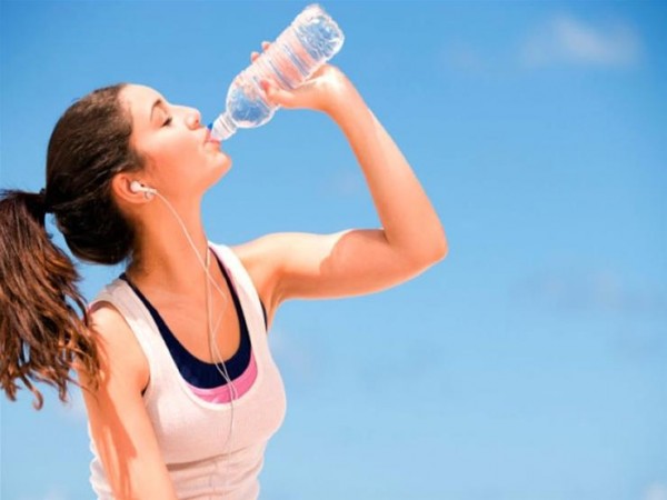 عدم الرغبة في شرب الماء مؤشر على مشاكل في جسمك