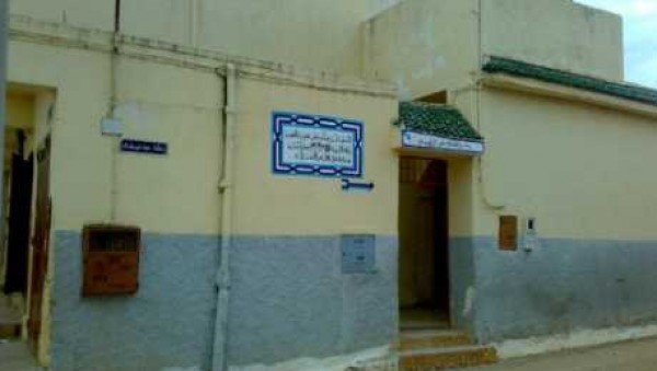 مصر: ضبط رجل وسيدة "داخل حمام المسجد" بوضع مُخل