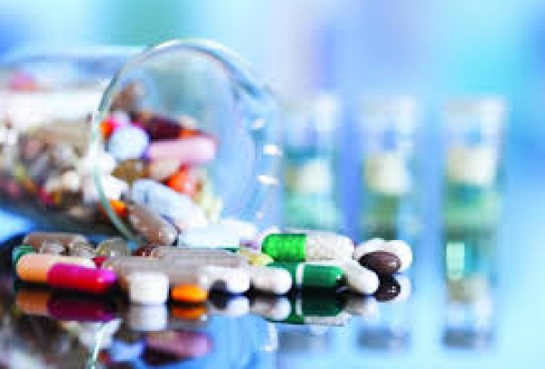 مجمع ناصر يطلق فعاليات أسبوع التوعية باستخدام المضادات الحيوية