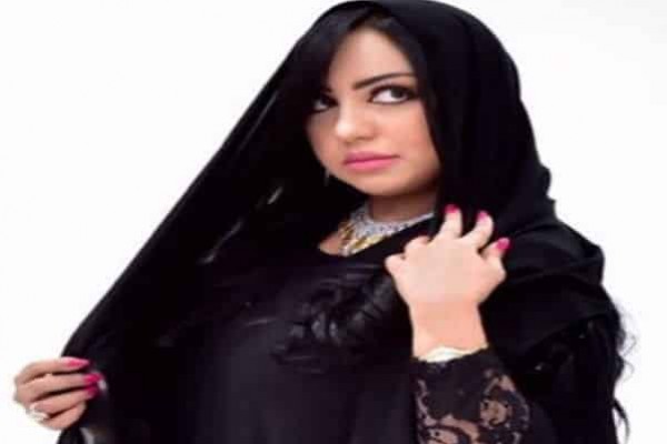 الفنانة "أم اللغاليغ" تخضع لعملية شفط وتنشر التفاصيل