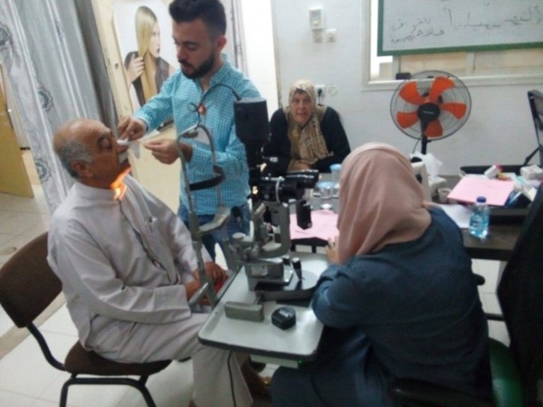 جمعية الإنقاذ للتنمية الخيرية في قلقيلية تنفذ يوما طبيا مجانيا للعيون