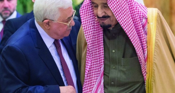 الرئيس عباس يُشيد بمواقف الملك سلمان تجاه القضية الفلسطينية