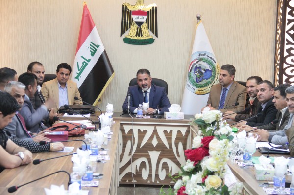 وزير العمل يلتقي وفداً من جمعية (الذرى لرعاية المعوقين)