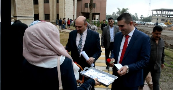 طلبة كلية طب المستنصرية ينظمون احتفالية بمناسبة المولد النبوي الشريف