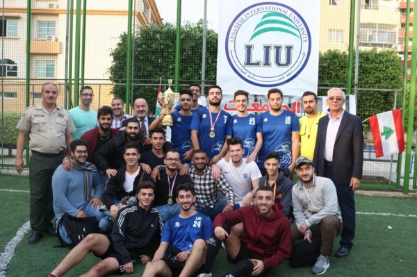 المجلس الاهلي لمكافحة للادمان في صيدا يقيم يوما رياضيا في الجامعة اللبنانية الدولية