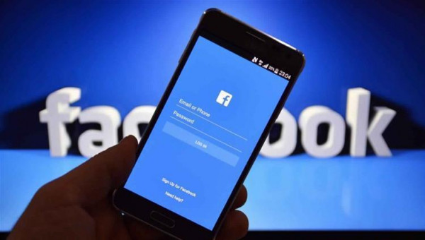إيطاليا تغرم "فيسبوك" 10 ملايين يورو لبيعه بيانات مستخدميه