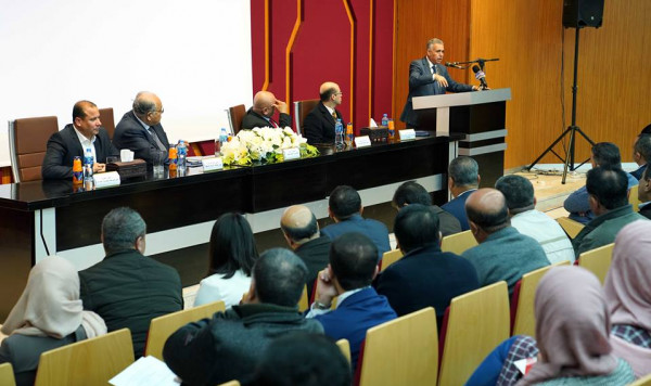 الأعرج يفتتح فعاليات اليوم العالمي لنظم المعلومات الجيومكانية في الجامعة الأمريكية بجنين