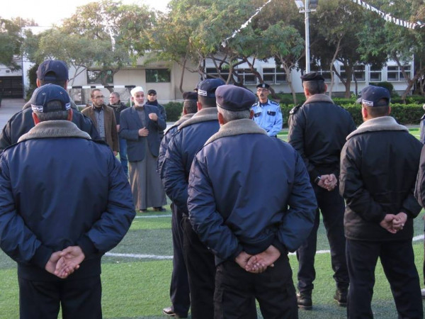 النائب الأسطل يلتقي شرطة الجامعات في مدينة خانيونس