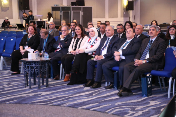 انطلاق القمة الأردنية الدولية الرابعة للطاقة