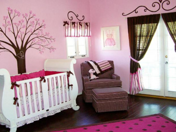 كيف تختارين سرير طفلك الرضيع 9998930801