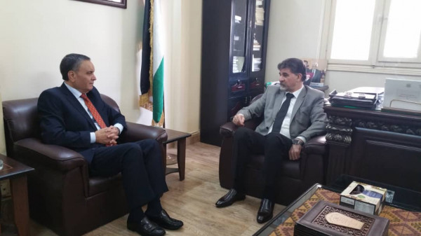 السفير عبد الهادي يطلع سفير الجزائر على آخر مستجدات القضية الفلسطينية