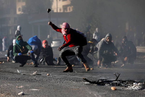 الهلال الأحمر الفلسطيني: 69 إصابة في مواجهات مع الاحتلال بالضفة