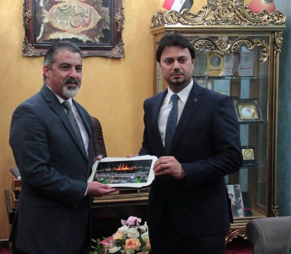 وزير العمل يزور مركز الحسين (ع) التخصصي للصم في كربلاء