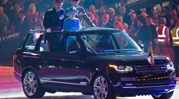 زوج ملكة بريطانيا يعرض سيارة "رينج روفر" للبيع