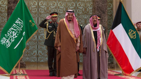 قطر: مباحثات كويتية سعودية لحل الأزمة الخليجية