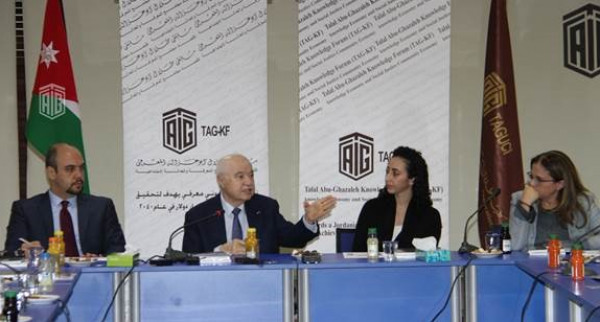 أبوغزاله يلتقي طلاب معهد بيرسون الدولي في جامعة شيكاغو