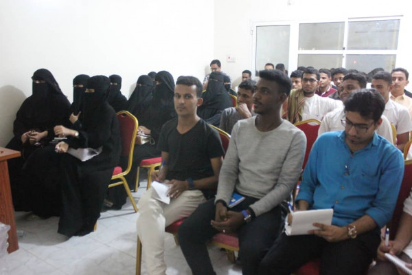 "صدى" تقدم محاضرة تدريبية خاصة بإدارة الأزمات بمدينة المكلا