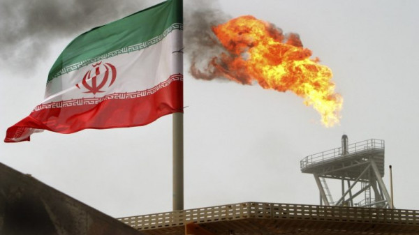أمريكا تمنح العراق مهلة جديدة مدتها 90 يومًا لاستيراد الطاقة الإيرانية
