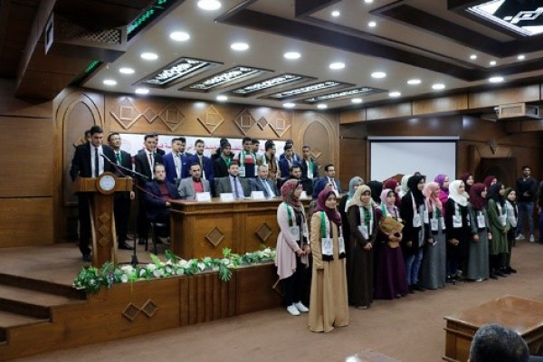 كلية الهندسة بجامعة فلسطين تحتفي بطلبتها المتفوقين للفصل الدراسي الثاني