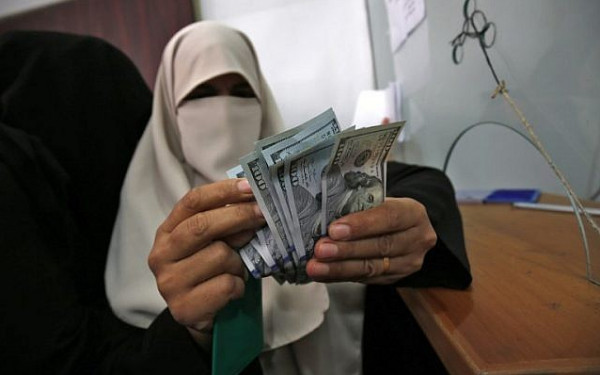 موقع إسرائيلي: الأموال القطرية ستصل حماس نهاية الأسبوع الجاري