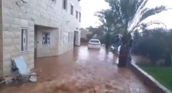 بالفيديو.. فيضانات تضرب مدن وقرى بمنطقة الجليل وتغرق منازل
