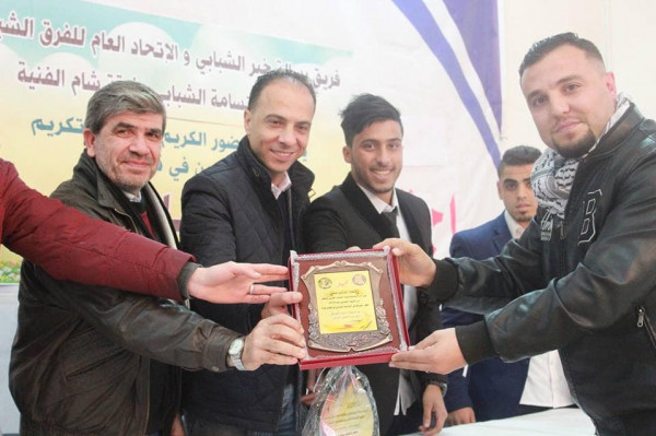 مجلس الشباب الفلسطيني يشارك في مراسم حفل تكريم المتطوعين الشباب بغزة