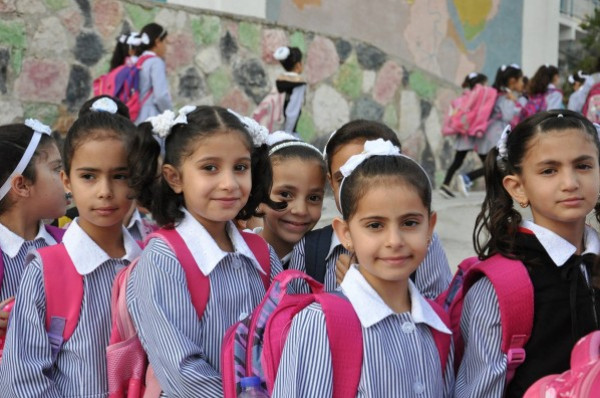سلطات الاحتلال تُقرر إغلاق مدارس (أونروا) بالقدس.. مشعشع: لم نُبلغ بالقرار