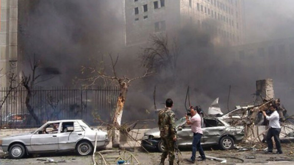تفجير قرب دمشق.. ومصادر طبية تتحدث عن "قتلى"