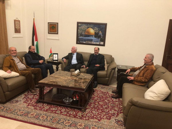 الأحمد يلتقي قيادة "جبهة التحرير الفلسطينية" للمرة الثانية في سفارة فلسطين ببيروت