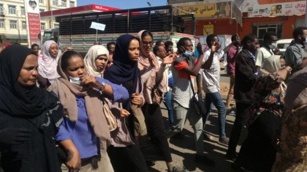 البشير: "مندسون" يقتلون المتظاهرين بأسلحة "من خارج" السودان
