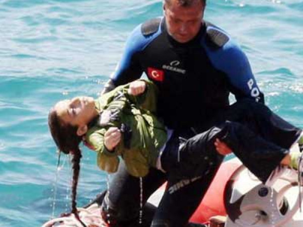 170 مهاجرا يغرقون في مياه البحر المتوسط