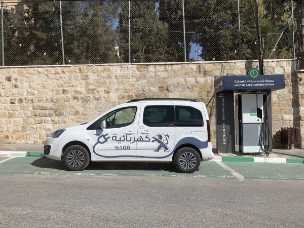 شركة أوتوزون تطلق سيارة بيجو بارتنر تيبي الكهربائية بالكامل