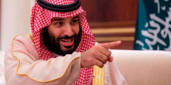 وزير سعودي عن "بن سلمان": أعاد هيبة الوطن ونشر الاعتدال والوسطية