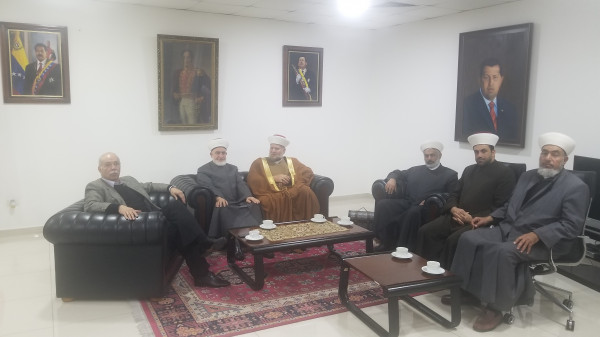 مجلس علماء فلسطين في لبنان يزور سفارة فنزويلا متضامناً
