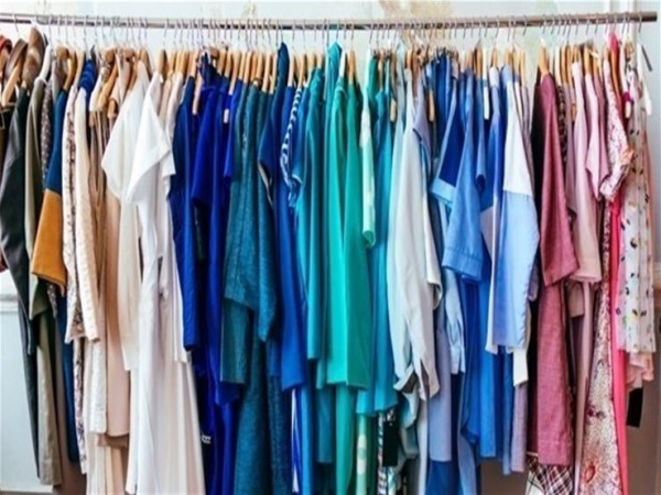 كيف تختارين لون ملابسك حسب بشرتك؟