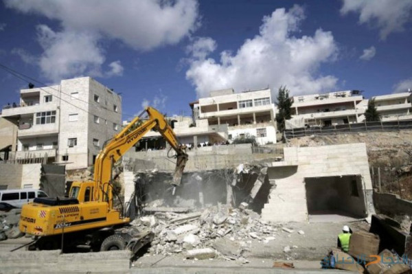 الحسيني: 20 ألف منزل في القدس مهددة بالهدم بذريعة عدم الترخيص