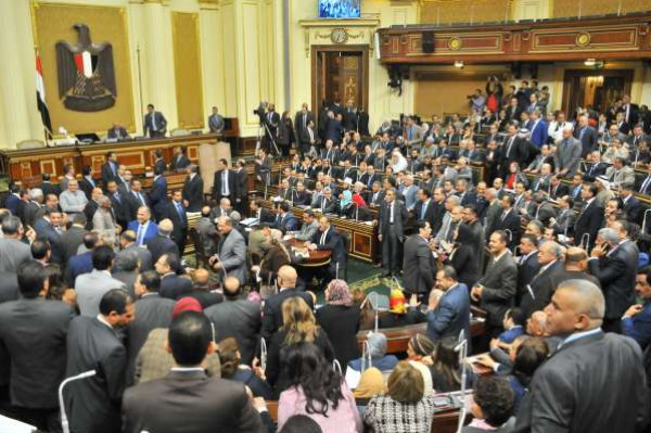 دستور مصر ينزل ساحة التعديلات